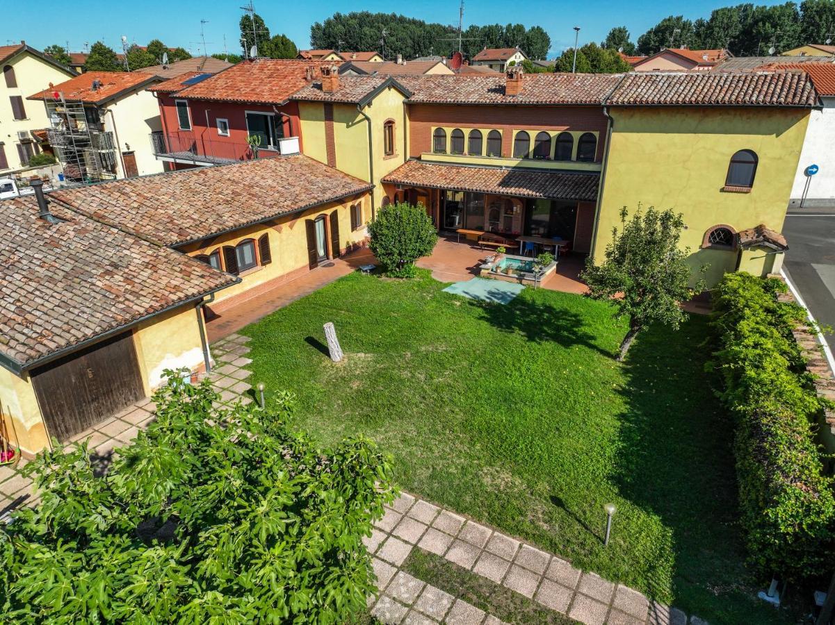 Villa Ambra B&B Siviglia Vermezzo Екстериор снимка